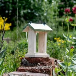 Futterhaus „Lahti" -Geflügelbedarf Verkäufe 2024 930780119 jvg 7181