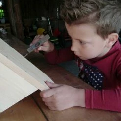 Bausatz Eichhörnchen-Futterautomat „Sanjo” -Geflügelbedarf Verkäufe 2024 baupaket eichhornchen futterautomat sanjo 30313 01 2